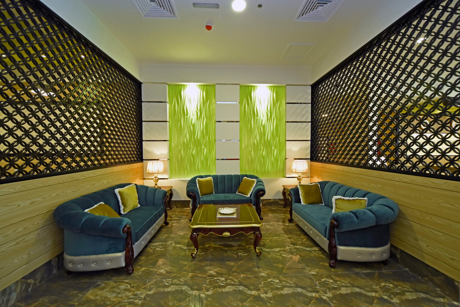 Lobby (1)